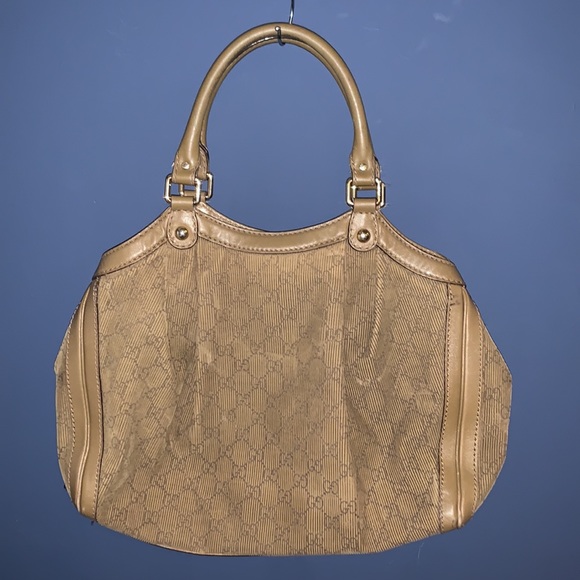 Gucci Bag - Picture 2 of 3